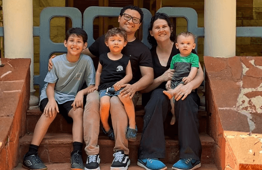 Família Velazquez (Luis e Gabi)